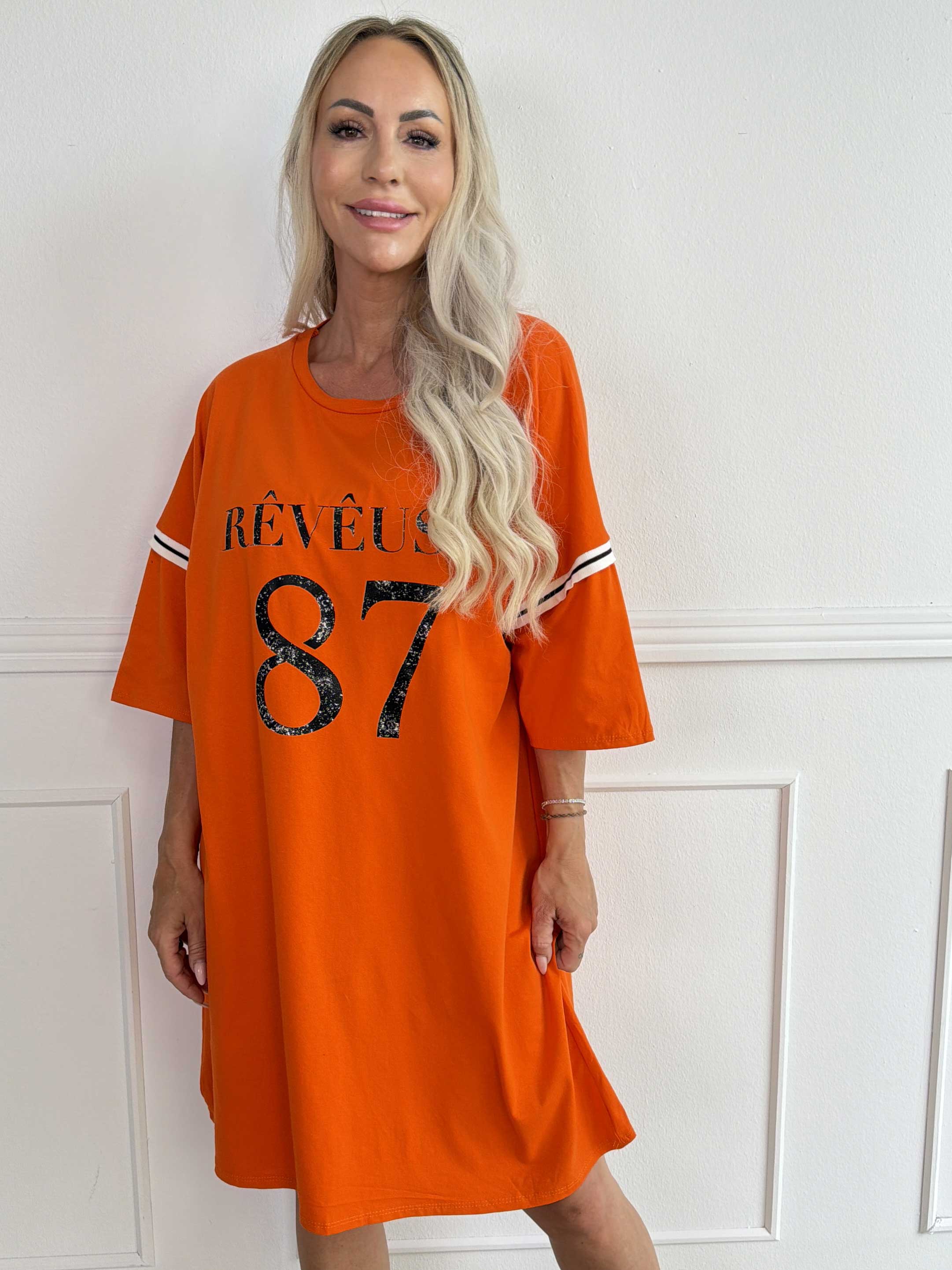 Lana - Plus size t-shirtkjole i blød bomuld med stilfuldt